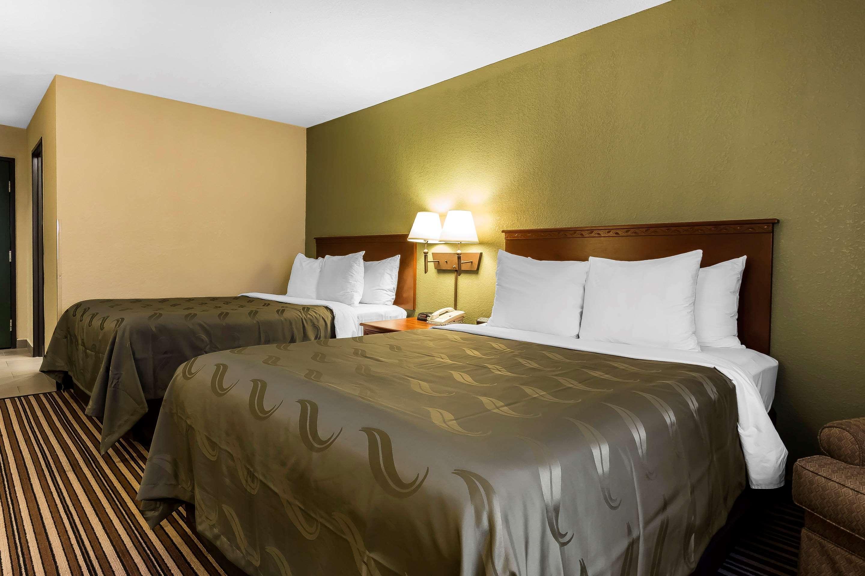 Quality Inn & Suites Columbia I-70 Dış mekan fotoğraf