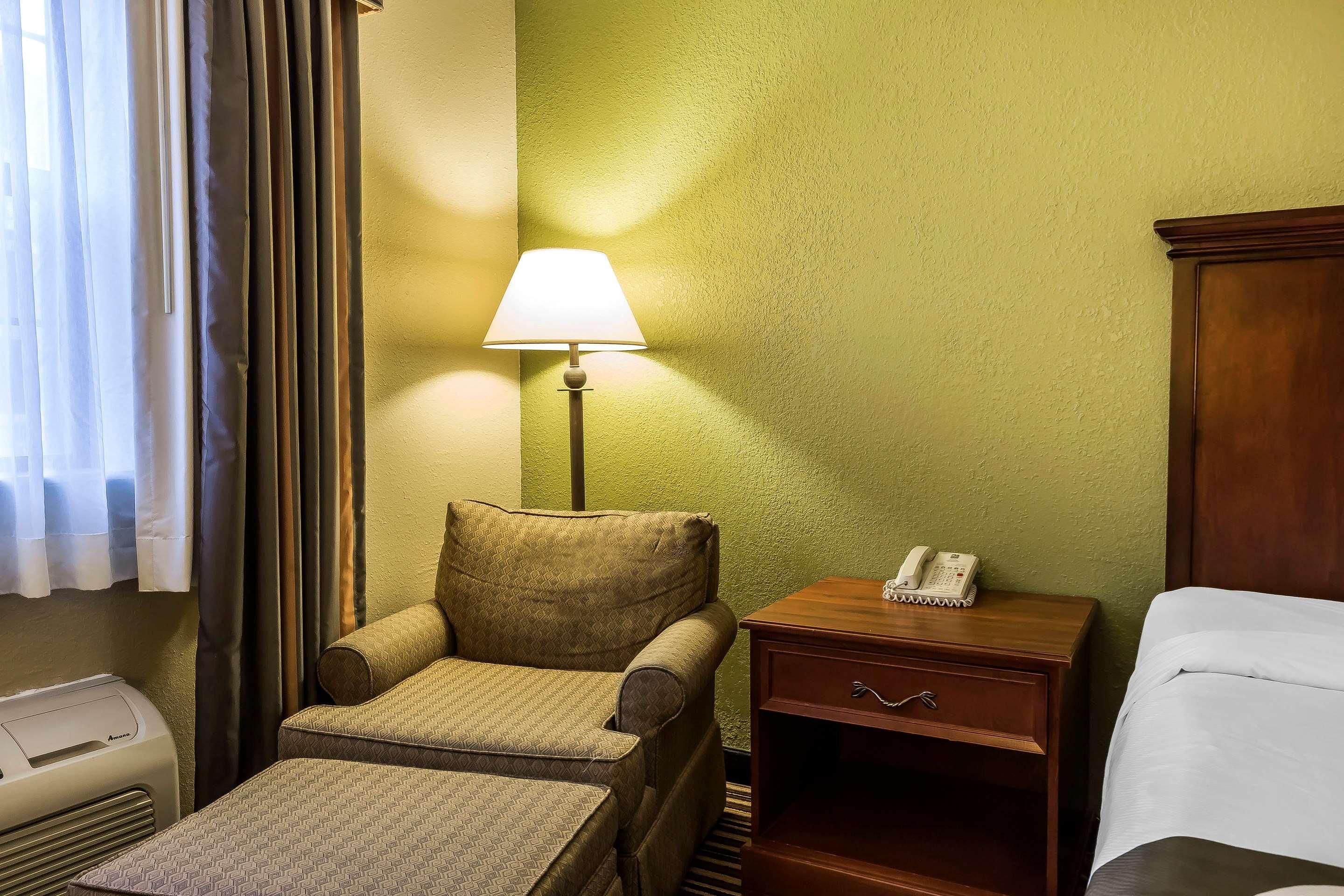 Quality Inn & Suites Columbia I-70 Dış mekan fotoğraf