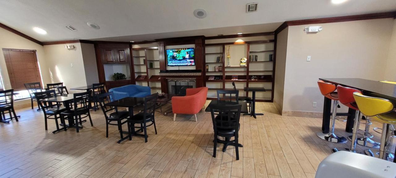 Quality Inn & Suites Columbia I-70 Dış mekan fotoğraf