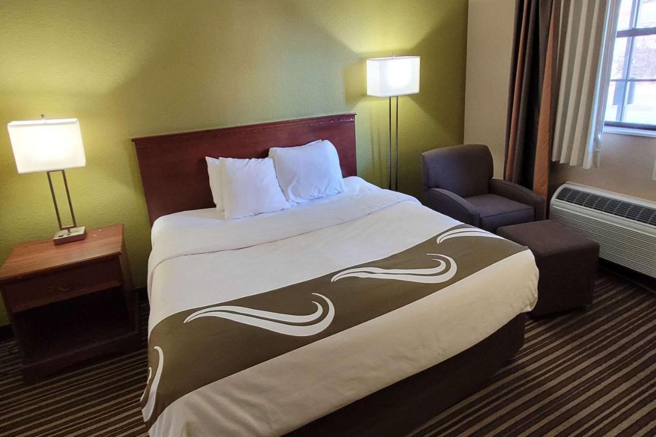 Quality Inn & Suites Columbia I-70 Dış mekan fotoğraf