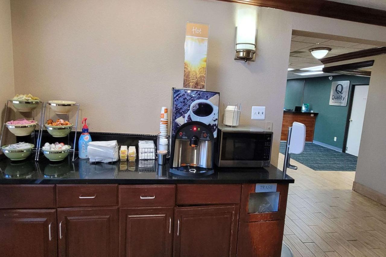 Quality Inn & Suites Columbia I-70 Dış mekan fotoğraf