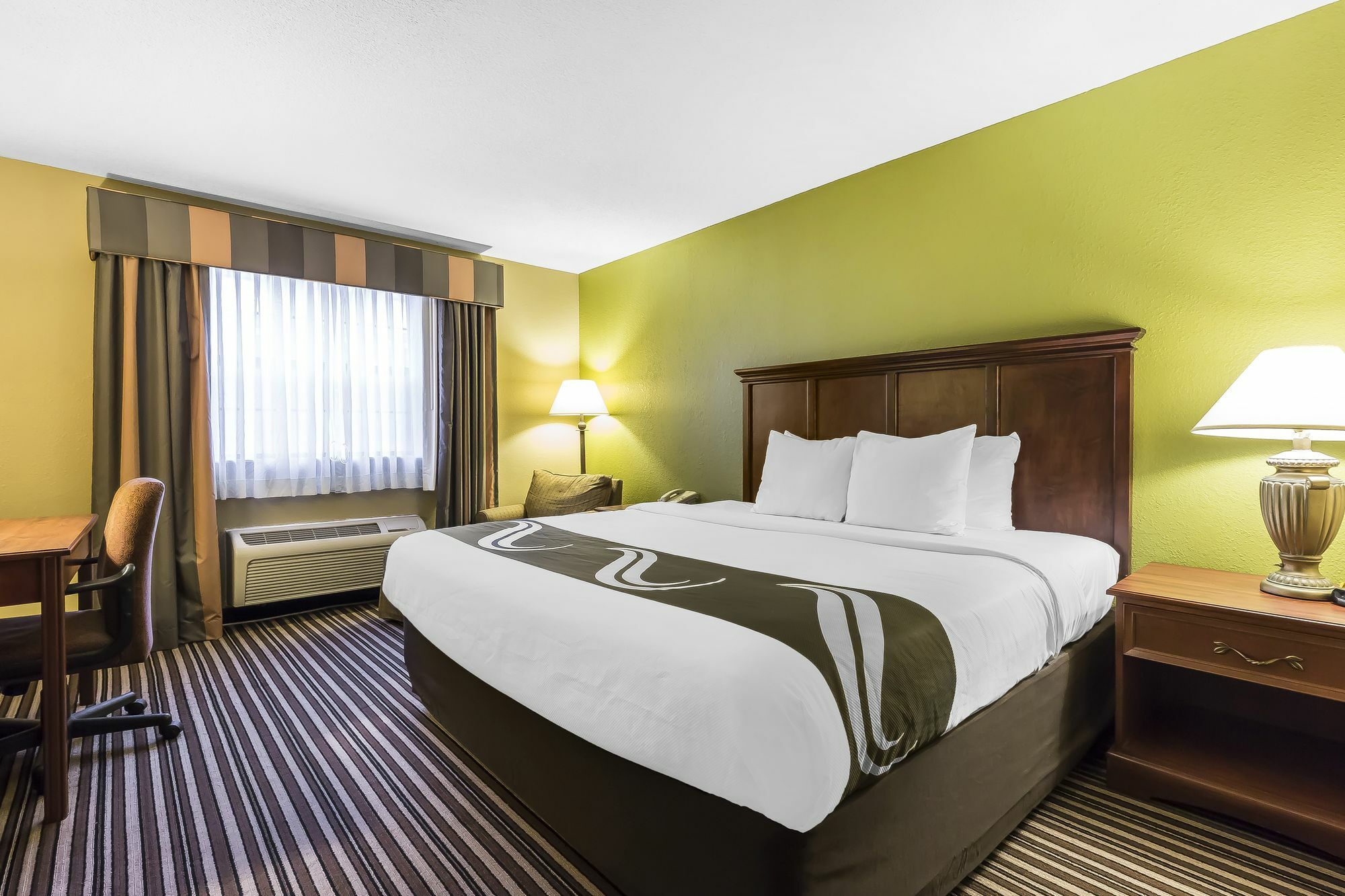 Quality Inn & Suites Columbia I-70 Dış mekan fotoğraf